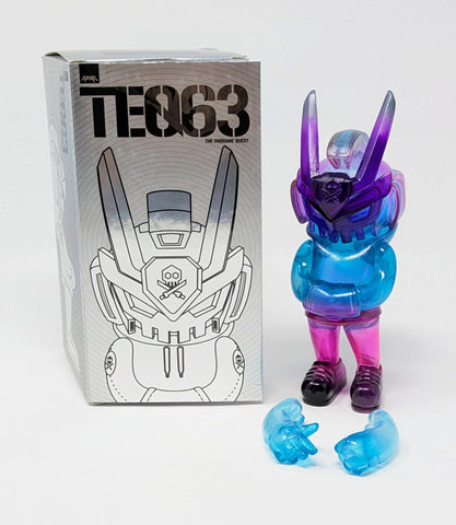 Quiccs x Martian Toys TEQ63 Oil Slick Neon Purple-Blue-Pink 6 Inch Vinyl Figure